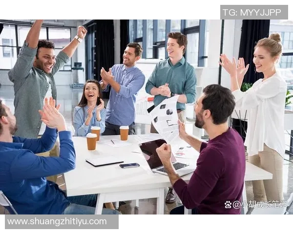 足球明星化身面试官揭秘职场潜规则与成功秘诀