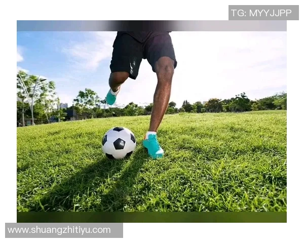 足球明星高清大图集锦展现球场风采与激情瞬间的完美视觉盛宴